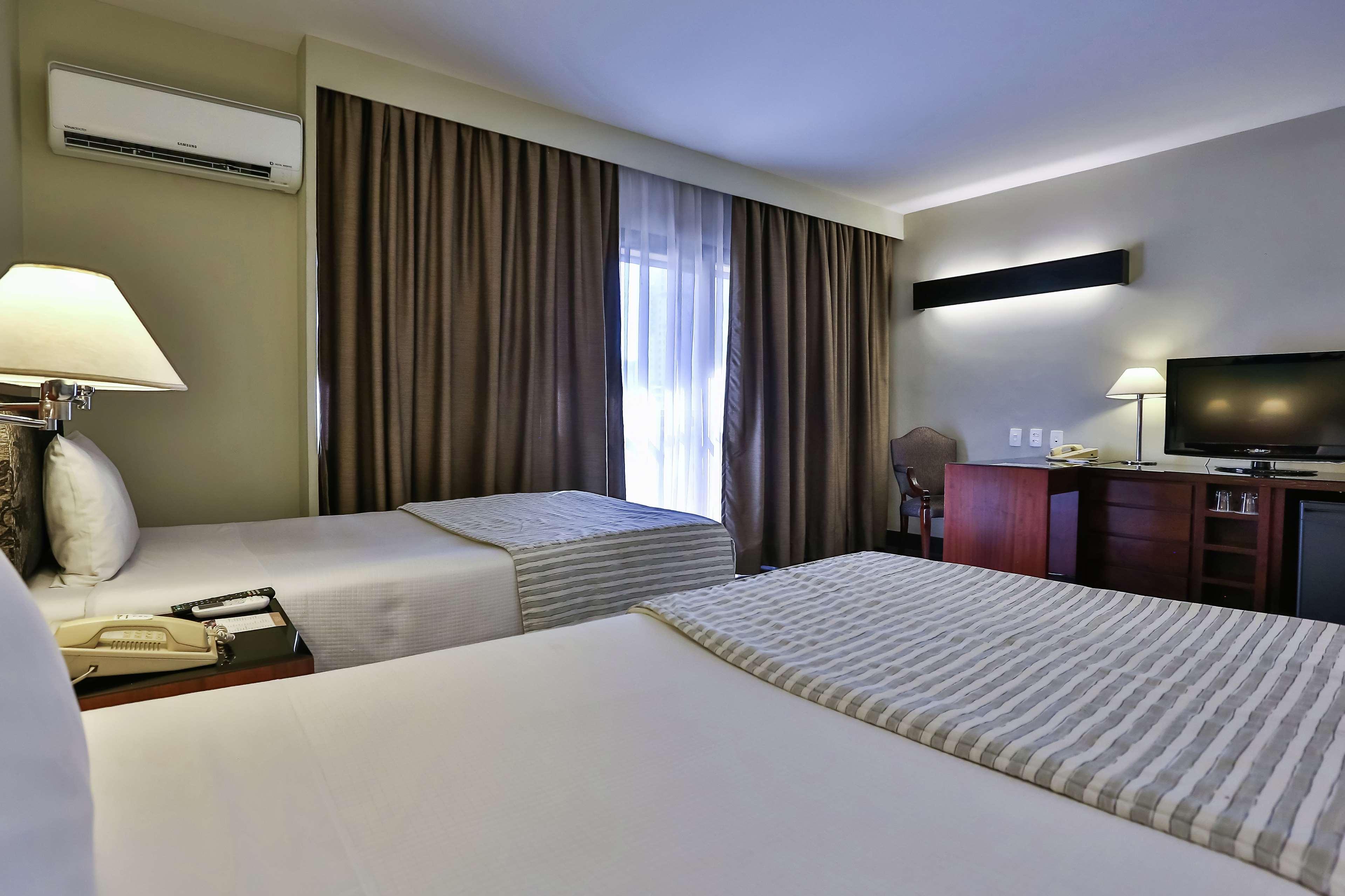 Hotel Double Tree By Hilton Sao Paulo Itaim Exteriér fotografie A typical room at the hotel
