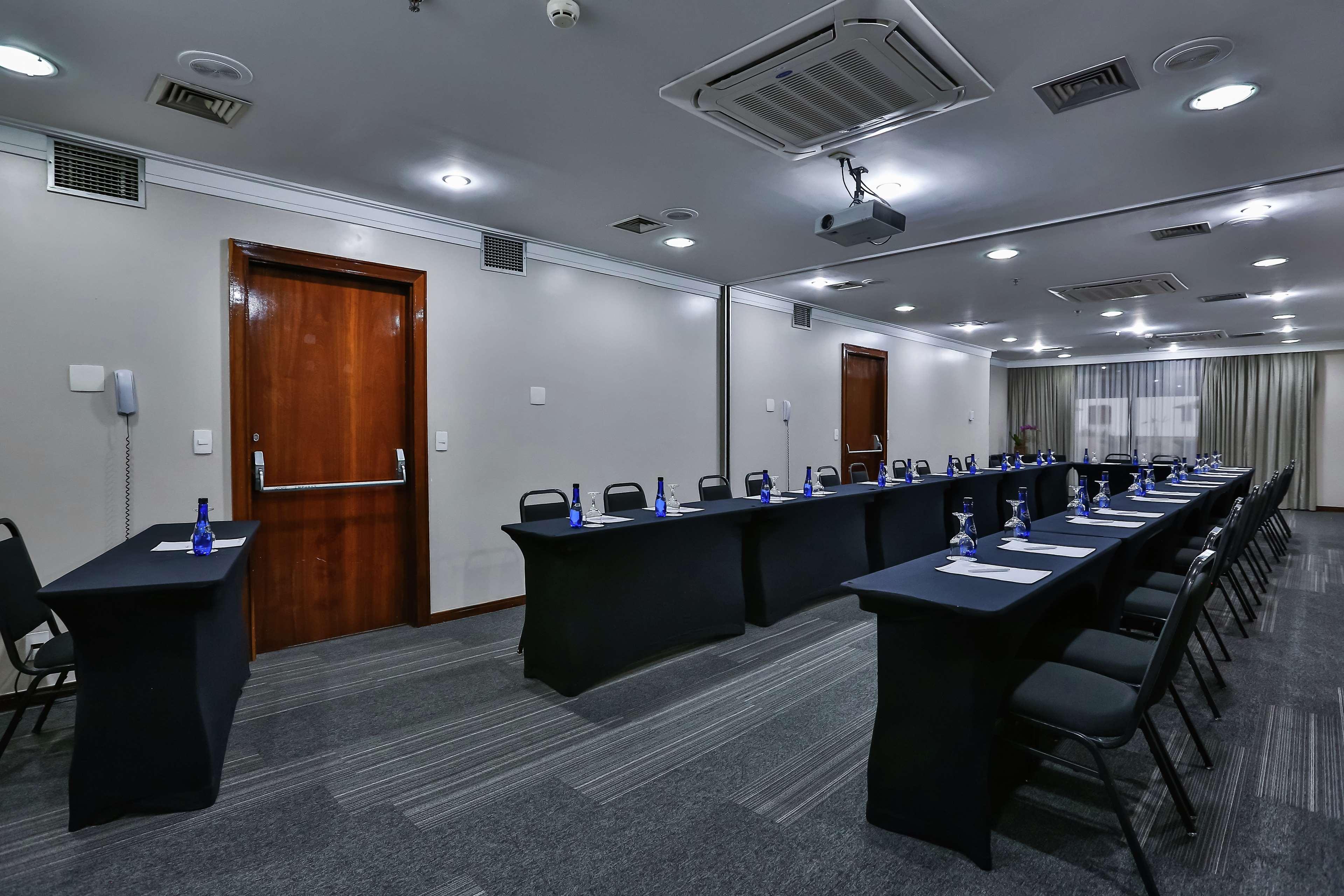 Hotel Double Tree By Hilton Sao Paulo Itaim Exteriér fotografie Meeting room