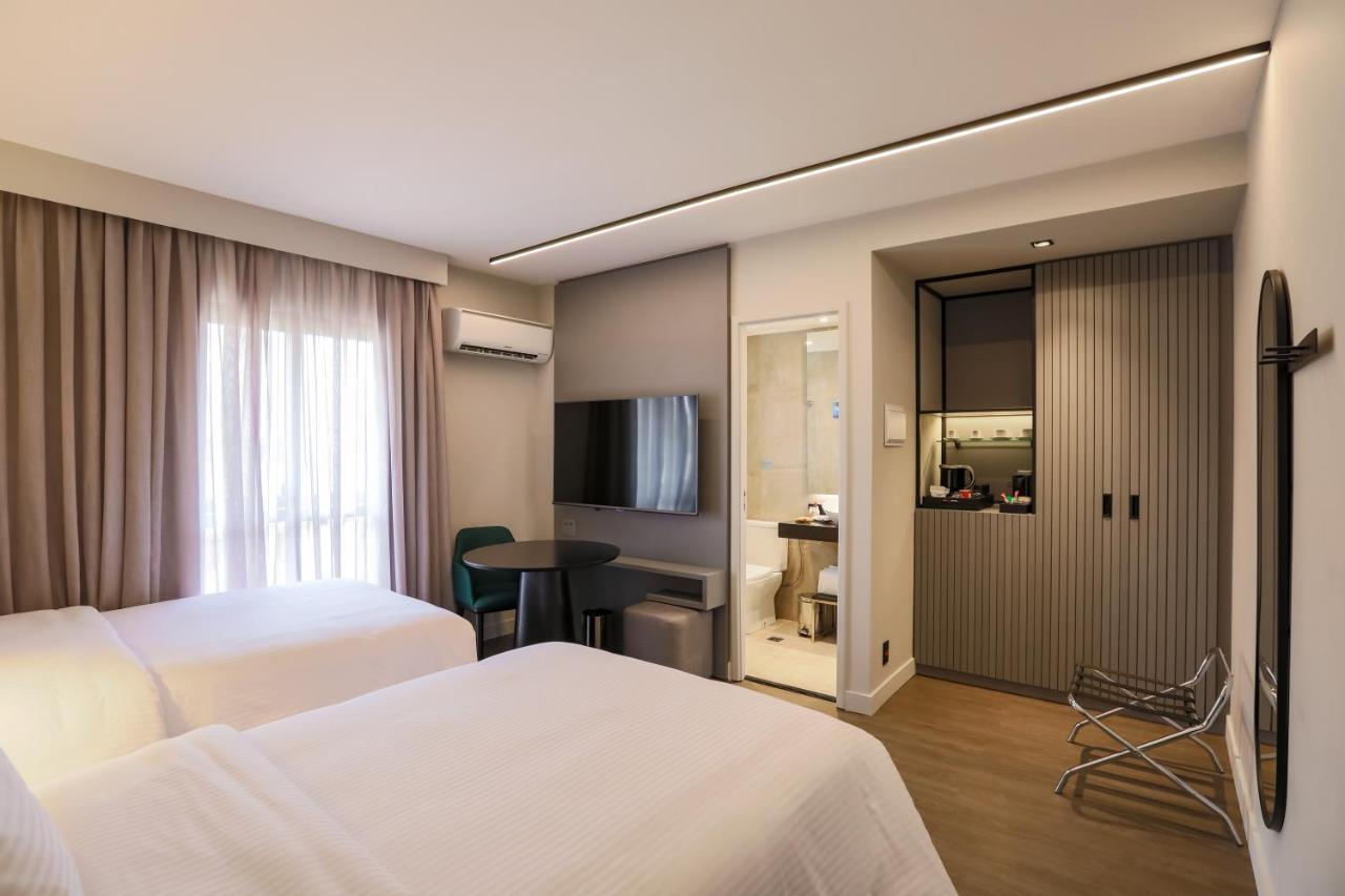 Hotel Double Tree By Hilton Sao Paulo Itaim Exteriér fotografie A room at the hotel